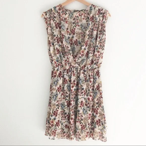 Zara Floral Gather Waist - Picture 2 of 15